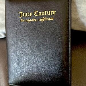 Juicy couture passport holder NEW